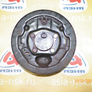 Ступица Toyota ACN10/SXN10/ACM10/CXM10/SXM10 Nadia/Gaia/Ipsum зад, прав 2WD ABS. Барабанные тормоза. В сборе с барабаном и колодками. 42450-44010.42431-4401