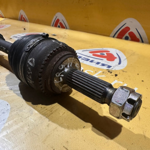 Привод Mitsubishi CR6W Dion 4G94 перед, прав 4WD a/t ABS MR528074