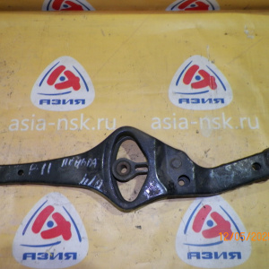 Тяга поперечная Nissan P11/U14/N30/A32/V10/U30 Bluebird/Sunny R реактивная (панара) 55130-2J000