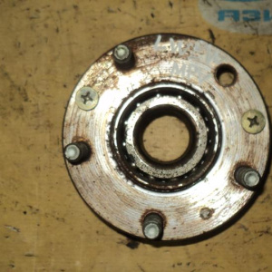 Ступица Mazda LW5W MPV R голая ABS
