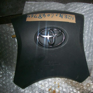 Подушка безопасности TOYOTA Corolla Fielder NZE140 вод. (с зарядом)