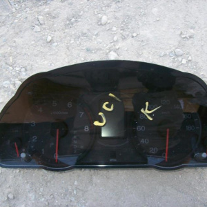 Панель приборов HONDA Inspire UC1