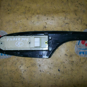 Пульт стеклоподъемника TOYOTA Corolla Fielder NZE140 перед, прав