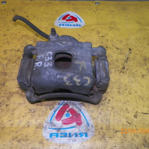 Суппорт Nissan C33 Laurel перед, прав