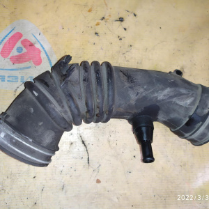 Гофра впускного коллектора Toyota 3S-FE Ipsum SXM10 резиновая кат.