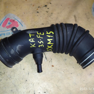 Гофра впускного коллектора Toyota 3S-FE Ipsum SXM10 резиновая кат.