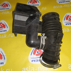 Гофра впускного коллектора Nissan QG13/QG15 Sunny/AD B15/Y11 '1999 резиновая ( ) 165784M500