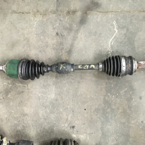 Привод Mitsubishi Z23A Colt перед, лев (дефект пыльника)