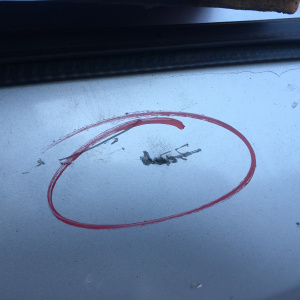 Капот NISSAN AD/Wingroad Y11 дефект