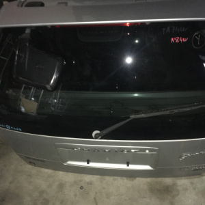 Дверь задняя MITSUBISHI Chariot Grandis N94W спойлер+зеркало