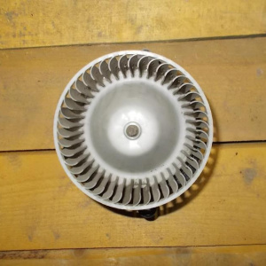 Моторчик печки NISSAN B13/N14/R10