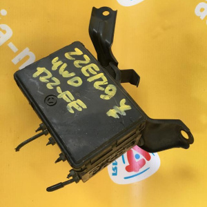 Блок ABS TOYOTA NZE124 44510-12361/2
