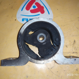 Подушка двигателя Nissan QG1# AD G10/Y11/B15 2WD ДЕФЕКТ F 11271-4M400/112704M400