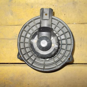 Моторчик печки Mazda GY3W/GGEP Atenza