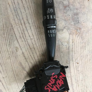 Блок подрулевых переключателей TOYOTA Nadia SXN10 L [дворники]