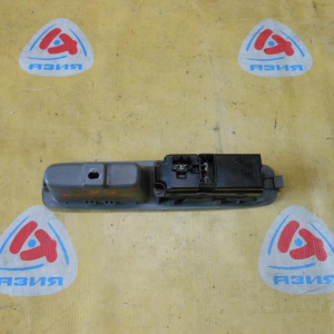Пульт стеклоподъемника Mazda Demio DW3W '2000-2002 перед, прав
