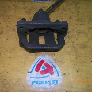 Суппорт Nissan V35/M35/U31 Skyline/Stagea/Presage зад, лев (43-06)