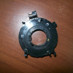 Шлейф подрулевой Volkswagen B5/3B2/3B3 Passat '1998-2005 1J0959653B