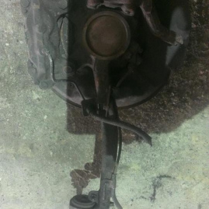 Ступица TOYOTA UCK30 Tundra перед, лев 2WD ABS