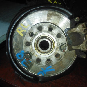 Ступица Audi B6/8E2 A4 зад, лев 4WD ABS диск 245мм