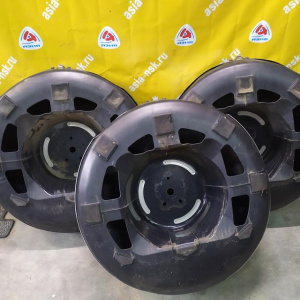 Колпак запасного колеса Suzuki Escudo TD54W (2 части)