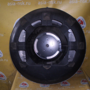 Колпак запасного колеса Suzuki 72821-65JT0-A Escudo TD54W (2 части)