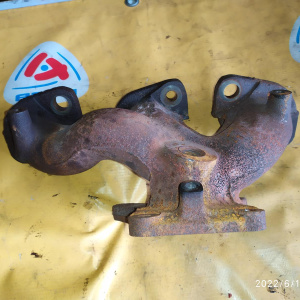 Коллектор выпускной Nissan VQ35/VQ23 Murano Z50/J31 R / 8J1 / 14004CA000