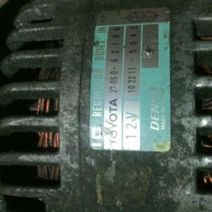 Генератор TOYOTA 5VZ Hilux Surf VZN185/VZJ95 4 ручья, 3 конт. 27060-62190/-62160