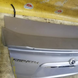 Крышка багажника Kia Cerato LD/CD '-2007 до рест. спойлер