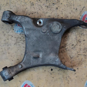 Рычаг BMW E60 5-Series зад, лев н (регул.) 33326754557