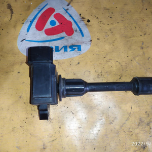 Катушка зажигания Nissan VQ20/VQ25/VQ30 Cefiro A33 NEO перед, лев / 22448-2Y007 / MCP-2850 / YEC 203A 1310T8