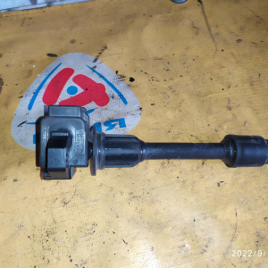 Катушка зажигания Nissan VQ20/VQ25/VQ30 Cefiro A33 NEO перед, лев / 22448-2Y007 / MCP-2850 / YEC 203A 1310T8