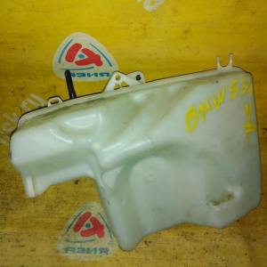 Бачок омывателя BMW 5-Series E60 Sedan 3L+2 насоса+датчик (под омыватель фар) 61677179453