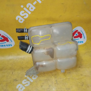 Бачок расширительный Ford Focus 2 CAP AODA/HWDA 2.0L 1.6L (трещина) 3M5H8K218AH, 1425193 '2004-