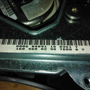 Подушка безопасности Mercedes A-Class W168 '2001-2004 вод. с зарядом 1 разъем 3 спицы A16846002987D88 A1684600298