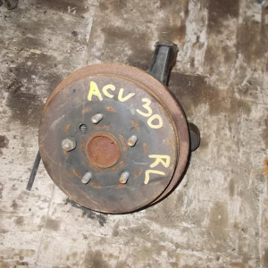Ступица TOYOTA ACV30 зад, лев ABS dram