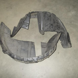 Подкрылок SUZUKI SX4 YC11S '2008 зад, лев (sed.)(75521-80J0)