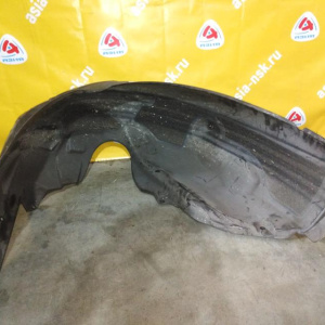 Подкрылок BMW 5-Series E60 '2003-2010 зад, прав Sedan 51717033752