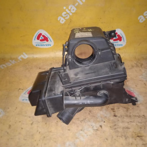 Корпус воздушного фильтра Volvo S40/V40 VS/VW B4204S2 30887040 '2000-2004
