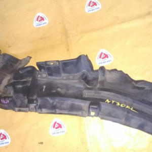 Подкрылок NISSAN X-Trail T30 '06.2003-08.2007 перед, лев дефект