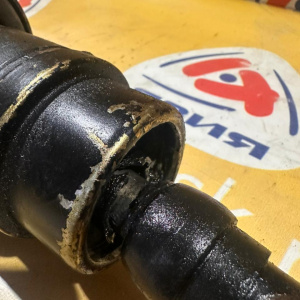 Кардан NISSAN NT30/T30 X-Trail QR20DE/QR25DE/SR20VET/YD22ETI R ДЕФЕКТ 37000-8H510