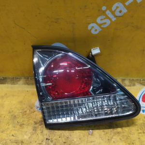 Вставка между стопов TOYOTA Harrier MCU15 '2000-2003 L