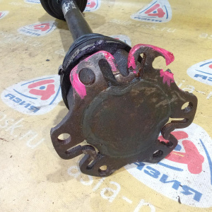 Привод Audi C6/4F2 A6 BDW/BKH перед, лев 2.4-3.2 2WD CVT дефект стакана 4F0407271H