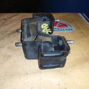 Подушка двигателя Suzuki J20A/M15A/M16A SX4 YA41S/YB41S/YC11S зад 4WD R