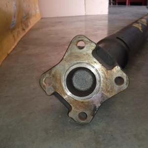 Кардан Hyundai SM/BB Santa Fe G6BA '2003-2005 4WD 2.7L 4AT F4A51