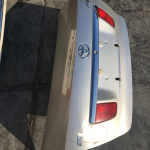Крышка багажника TOYOTA Premio ZZT240 в.20-430 Дефект (без замка)