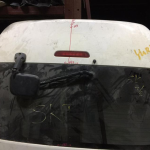 Дверь задняя TOYOTA Hiace KDH200 высокая крыша,метла