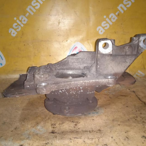 Ступица Volvo RS/TS/XY/SW/SZ S60/S80/V70/V70XC/XC70 '2000-2006 перед, лев ABS (без суппорта и диска)
