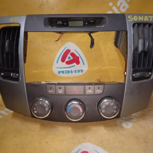 Блок управления климат-контролем Hyundai NFA Sonata '2007-2010 USA с часами 94510-3K060 (дефект консоли) 97250-3KXXX