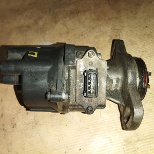 Трамблер NISSAN GA16-DS/GA16-I/GA15-E N13/N14/B12/W10/Y10 передний привод 4 конт. ДЕФЕКТ КРЫШКИ  европа выносная катушка